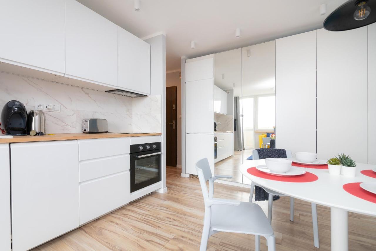 Beautiful 2 Rooms Flat With Balcony Warschau Exterior foto