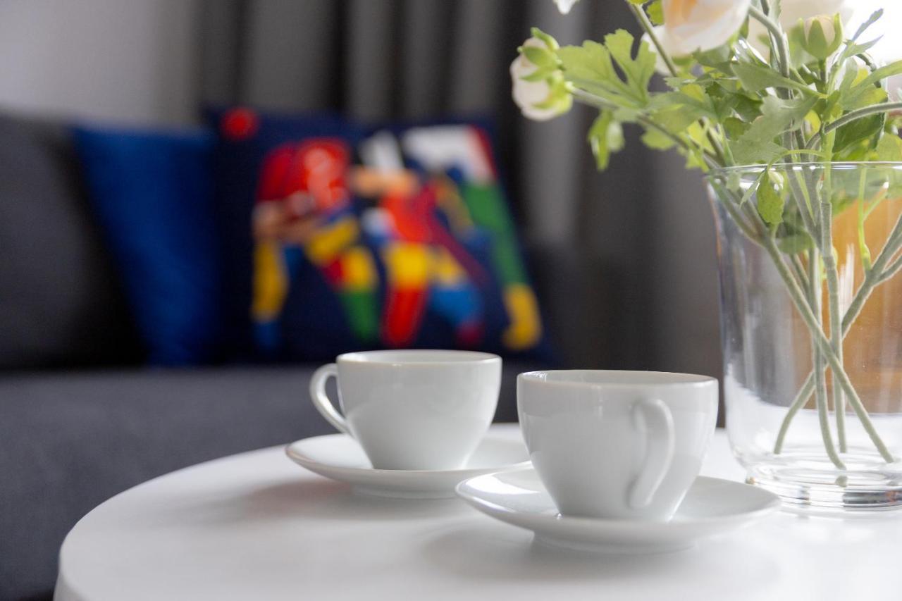 Beautiful 2 Rooms Flat With Balcony Warschau Exterior foto
